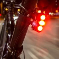 Feu Vélo Sur Tige De Selle E3 Tail Light 2 Supernova -Accessoires De Vélo Soldes feu velo sur tige de selle e3 tail light 2 supernova full 4
