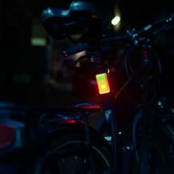 Lampe De Signalisation 2 LEDs Pour Cycliste ClipLight Wowow -Accessoires De Vélo Soldes lampe de signalisation 2 leds pour cycliste cliplight wowow full 5