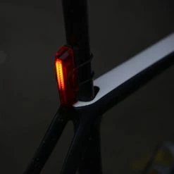 Phare Arrière Vélo Rechargeable USB Slimline Ultratorch Oxford -Accessoires De Vélo Soldes phare arriere velo rechargeable usb slimline ultratorch oxford full 4